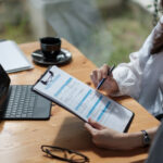 2025-08-broker-vs-agent-01